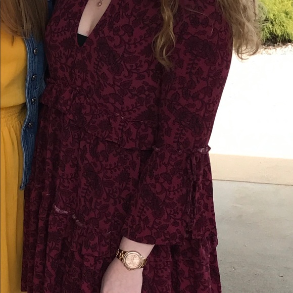 AE SUPER CUTE DRESS!! - Picture 2 of 6